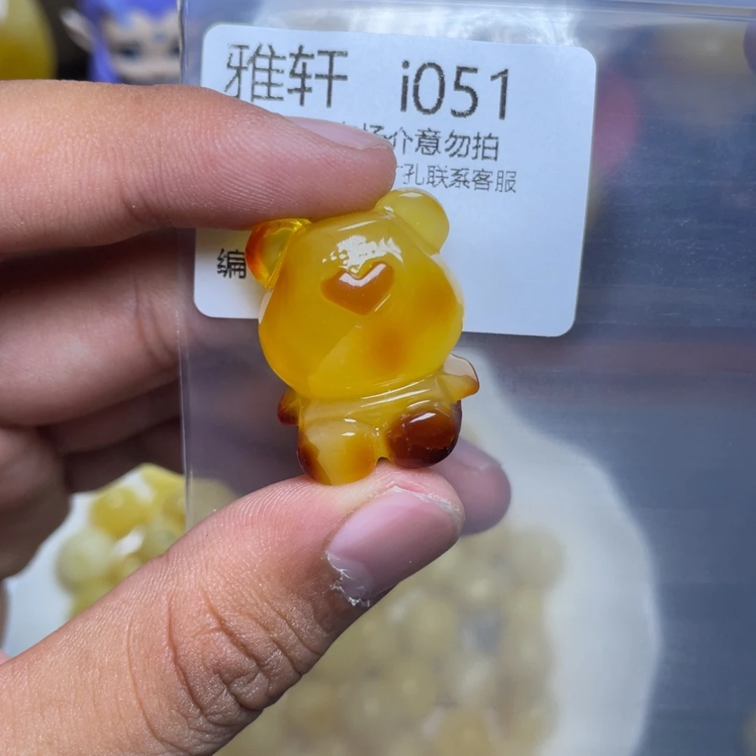 琥珀未镶嵌珠宝奇石