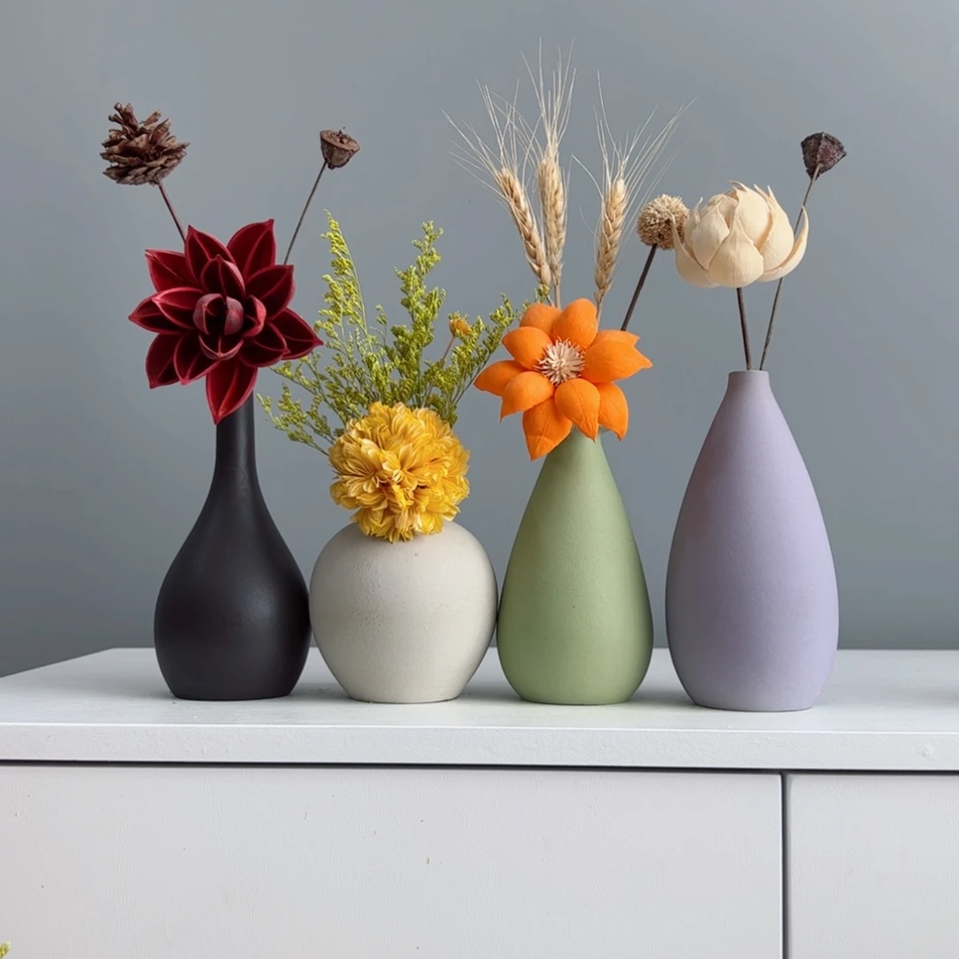 摆件陶瓷小花瓶摆件含花总高约20-30cm