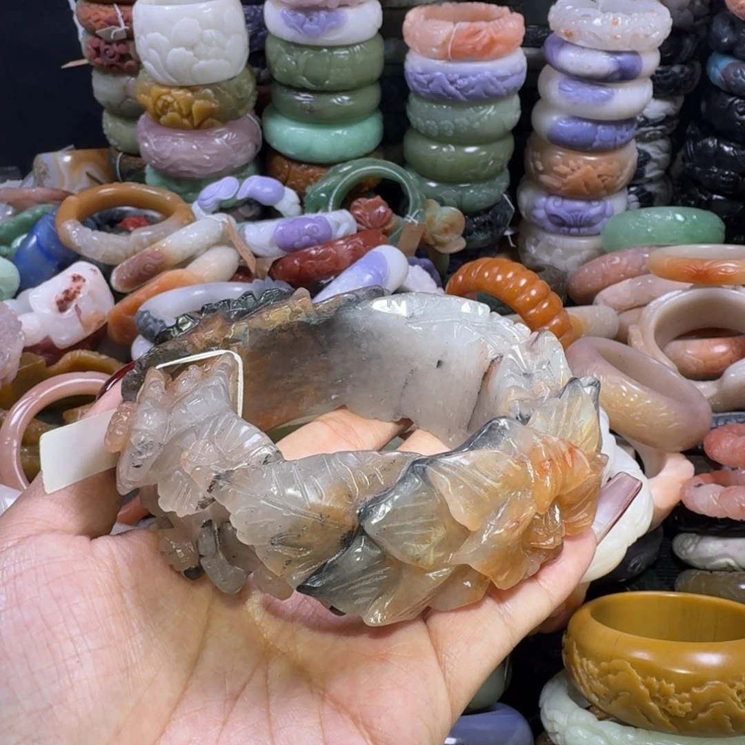 羽毛非金属42。58。福利不退换