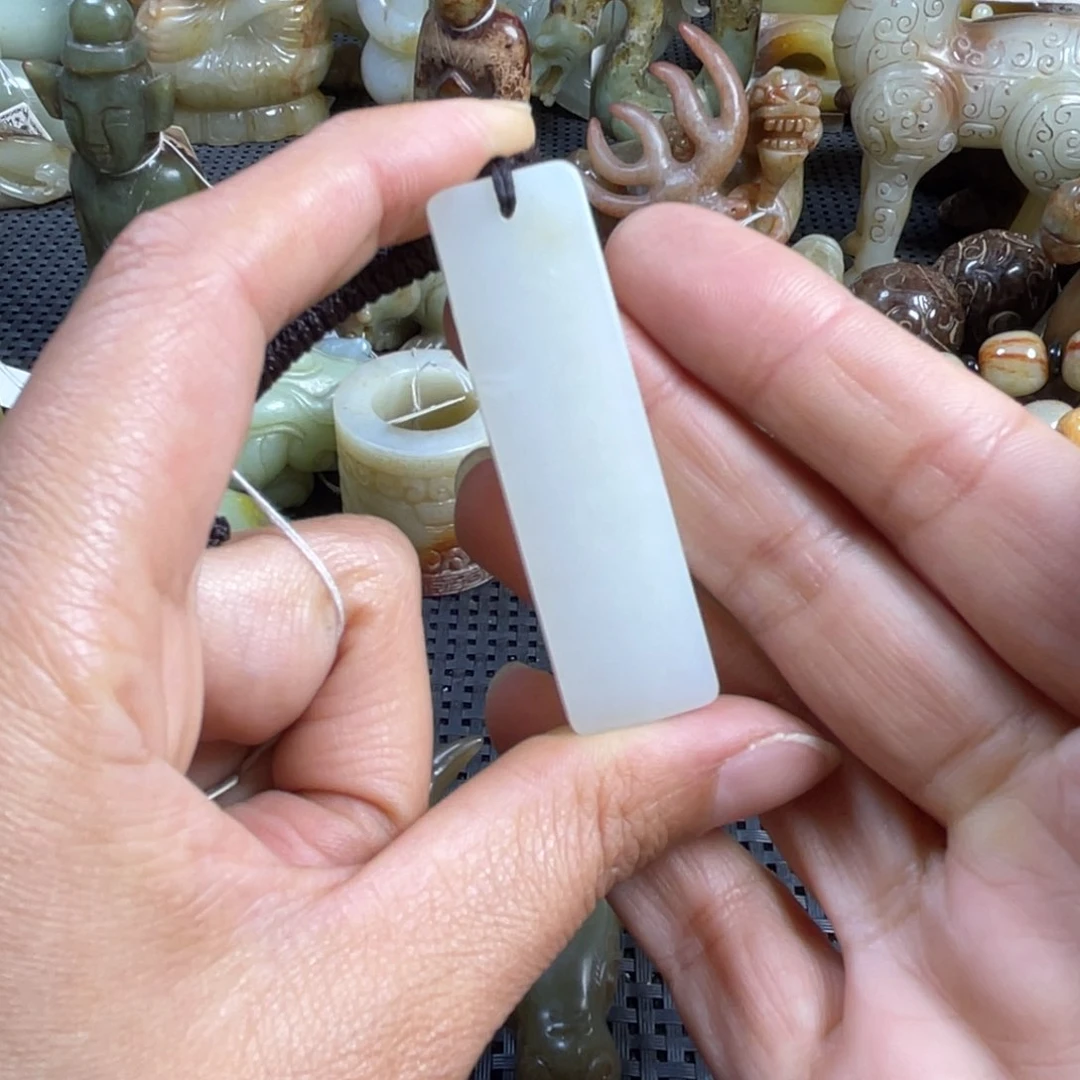 和田玉挂件未镶嵌一***下