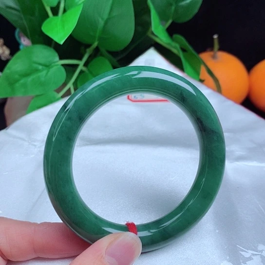 翡翠手镯未镶嵌    圆条55 满绿
