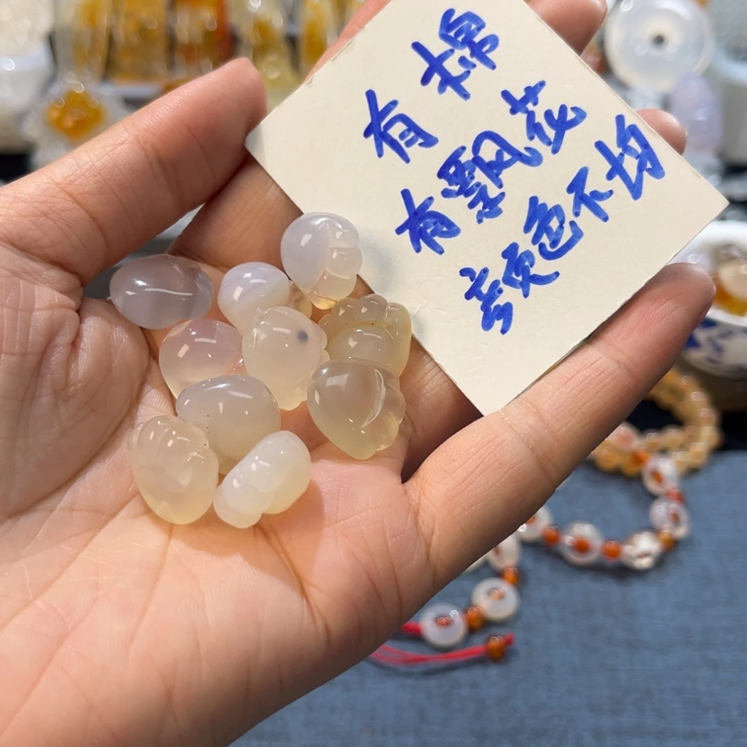 玛瑙/玉髓未镶嵌颈饰