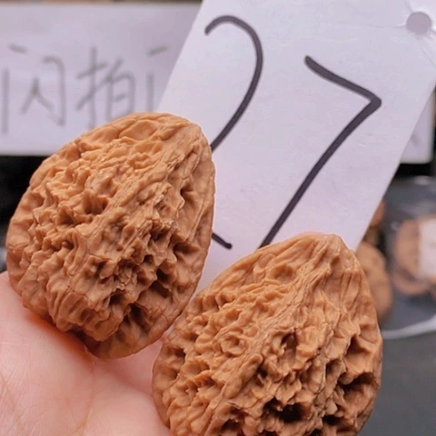 吊坠桃核36全品柳叶鸭嘴兽