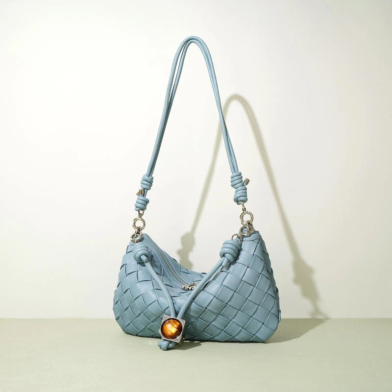 2025夏季新款手提手机包抽绳迷你小包包手工编织包女腋下包饺子包