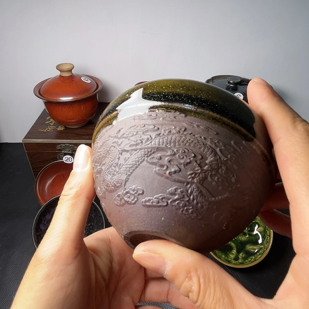 茶盏我不敢看电视你要睡觉