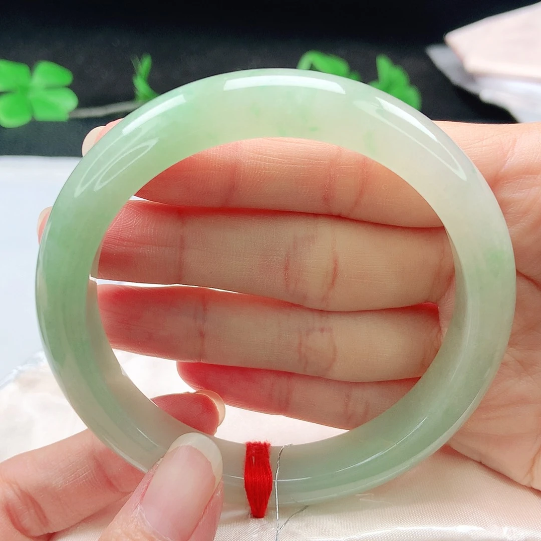 未镶嵌手镯翡翠64圈