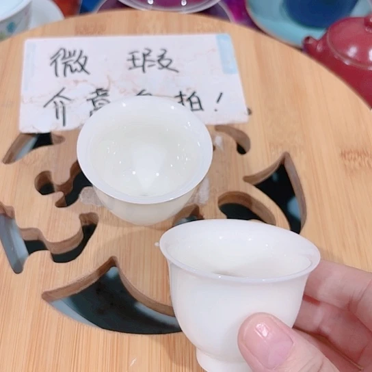 微瑕介意的勿拍，喜欢再下单，谢谢支持
