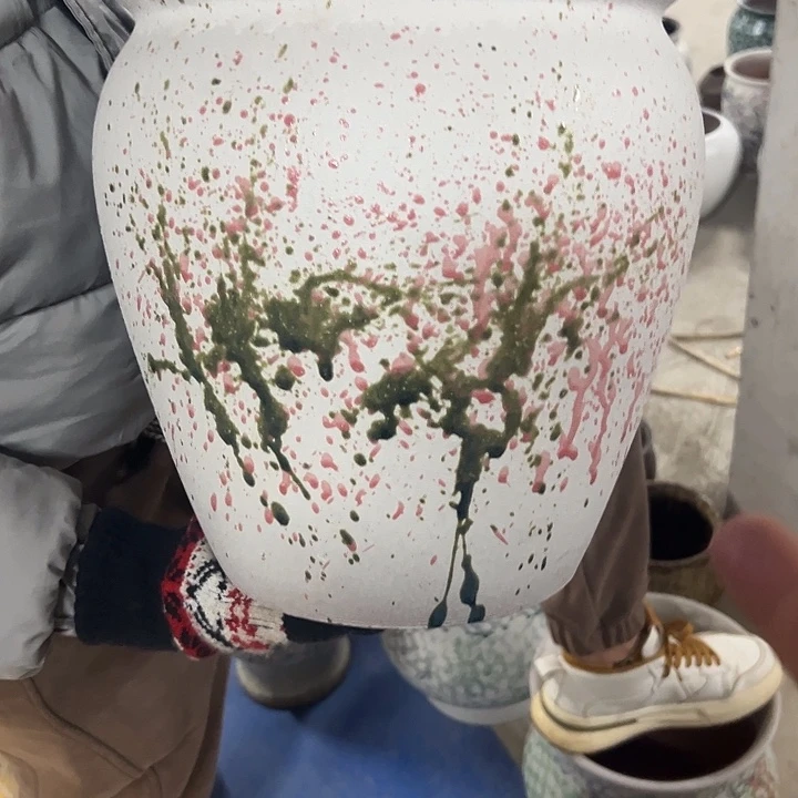 高度30厘米口20厘米