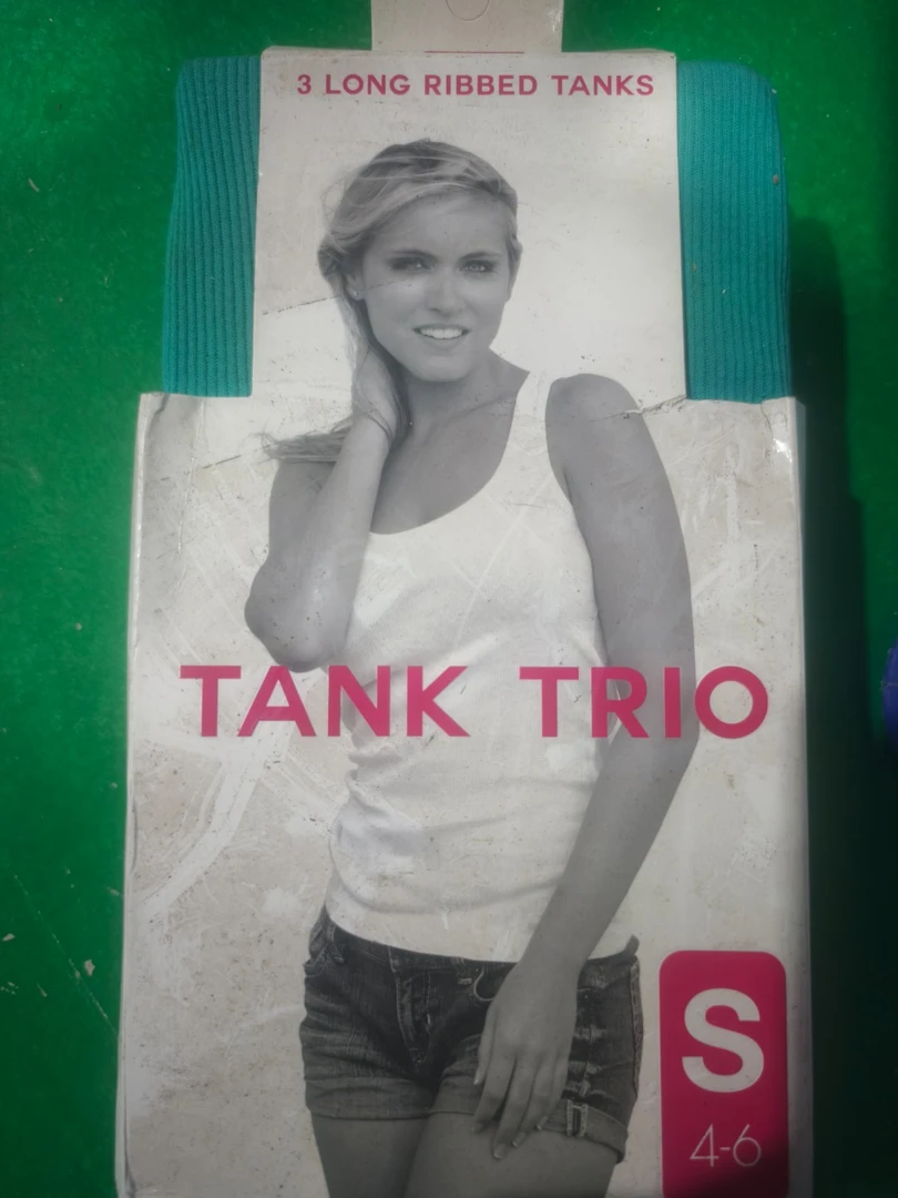 G12男女背心孤链（拍一发3颜色随机）有污介意勿拍!   !    !