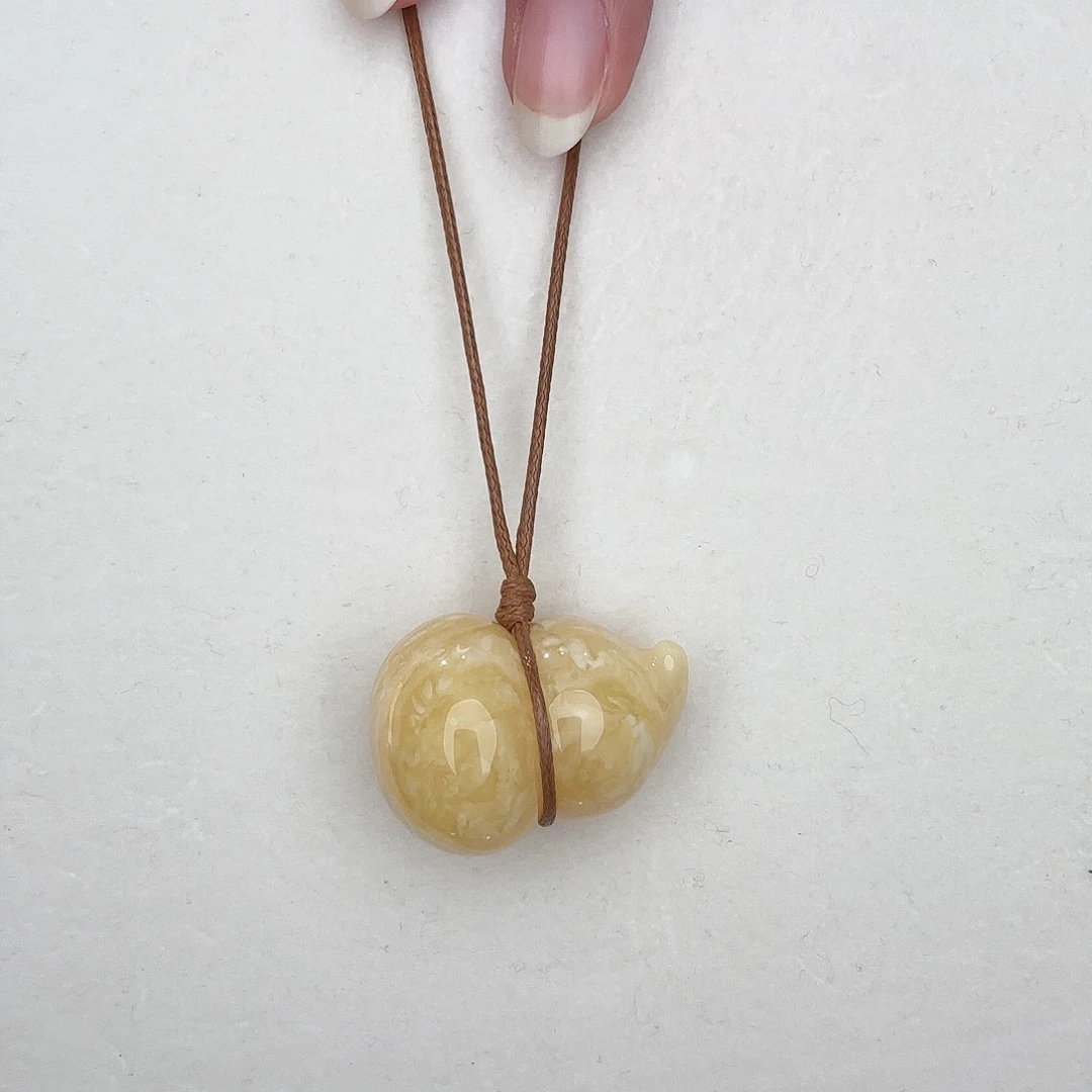 蜜蜡未镶嵌颈饰蜜蜡葫芦