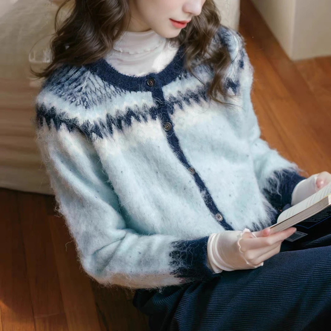 梦幻的费尔岛圆领软糯针织开衫通勤百搭气质毛衣外套2025秋冬新款