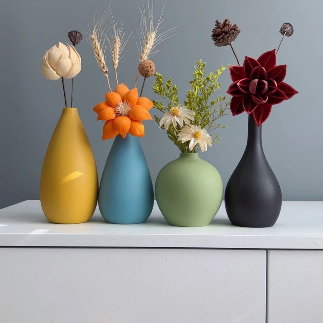 摆件陶瓷小花瓶摆件含花总高约20-30cm