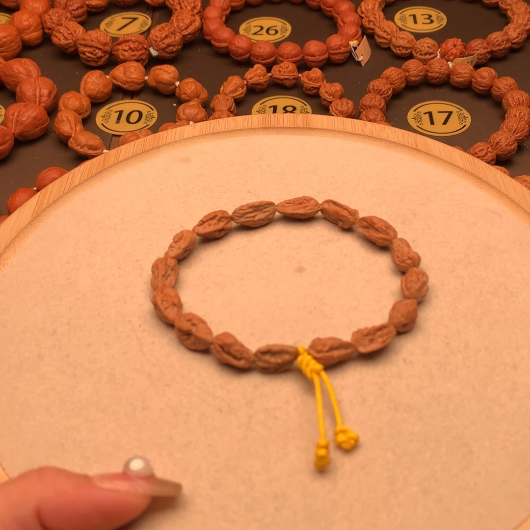 文玩核桃手串小异型