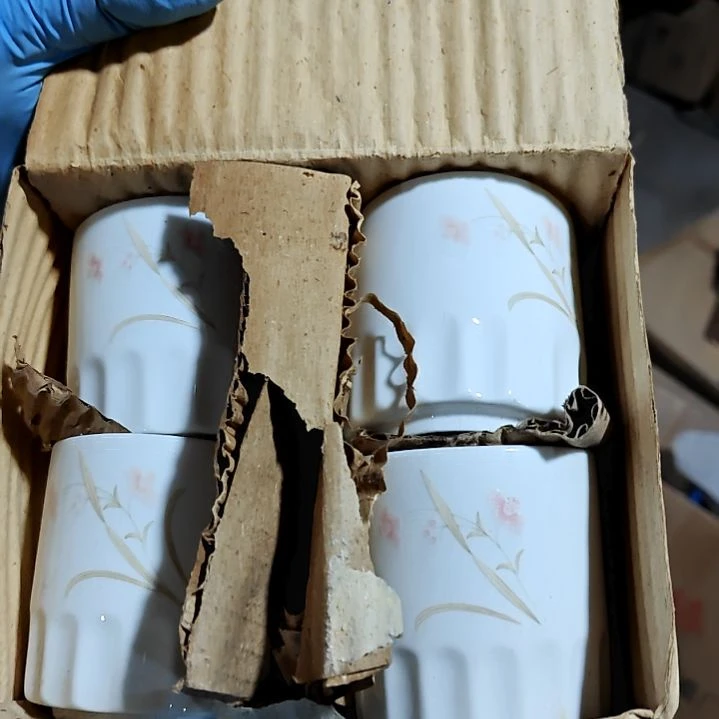 摆件陶瓷盘子碗啥都有