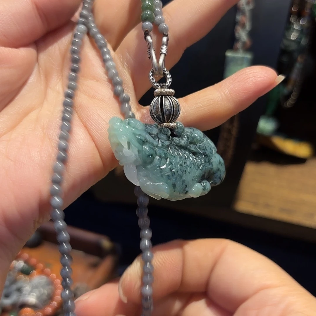 翡翠颈饰未镶嵌原创