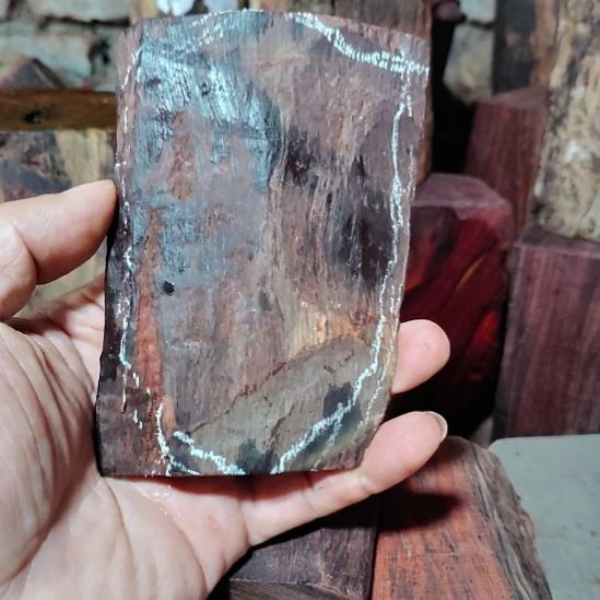 檀香紫檀（小叶紫檀）㞮****孞