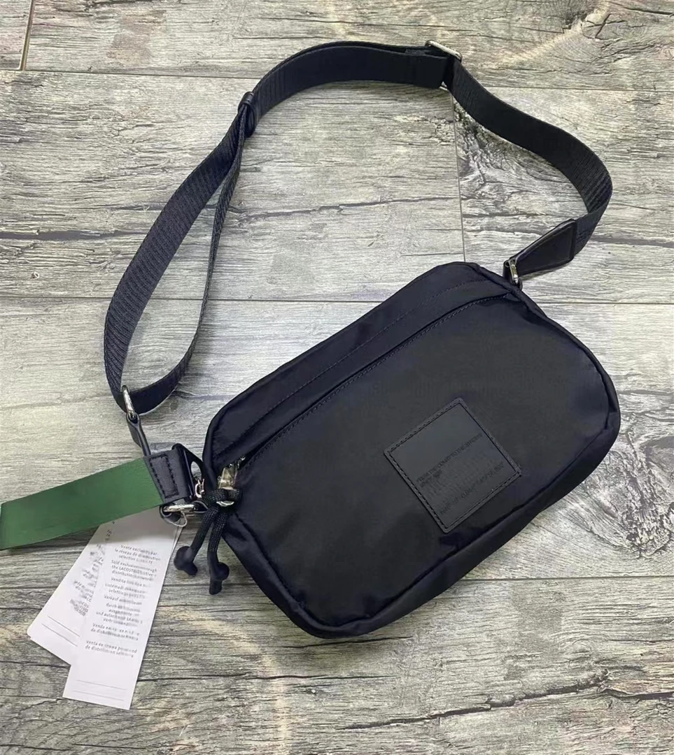 小鱼男士 超轻防水 斜跨包 百搭休闲包