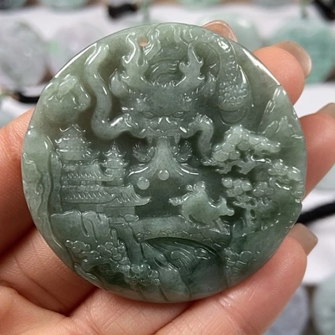 翡翠颈饰未镶嵌龙行天下福利