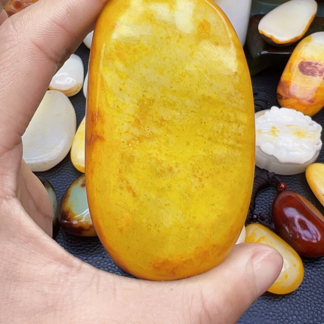 和田玉挂件未镶嵌