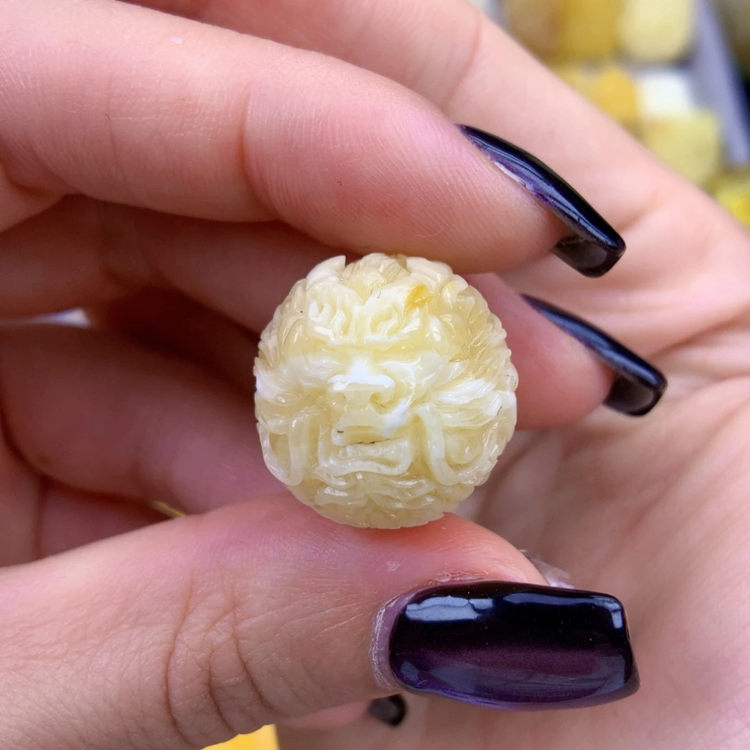 琥珀未镶嵌裸石20