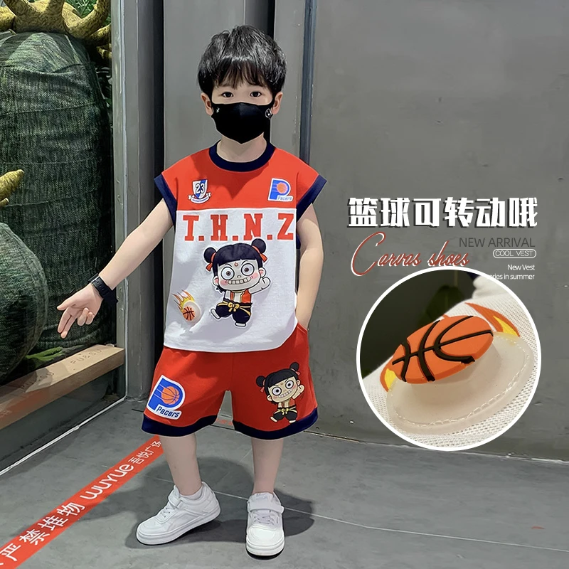 哪吒儿童服装男童无袖背心套装2025新款男孩夏季帅气短袖时髦衣服