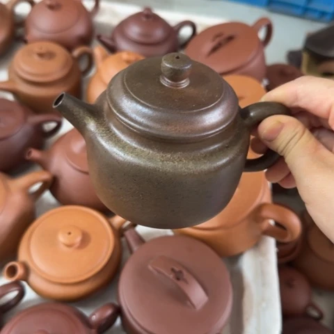 茶壶紫砂坐****的柴烧壶紫泥料220c c