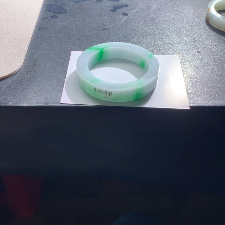 定制翡翠手镯未镶嵌