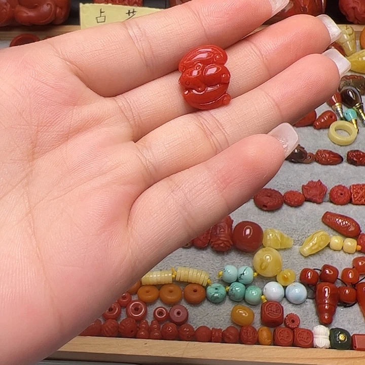 南红玛瑙未镶嵌卡15.8
