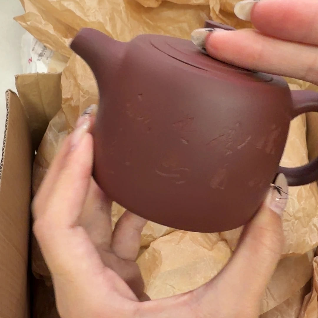 甄选宜兴本土紫砂壶