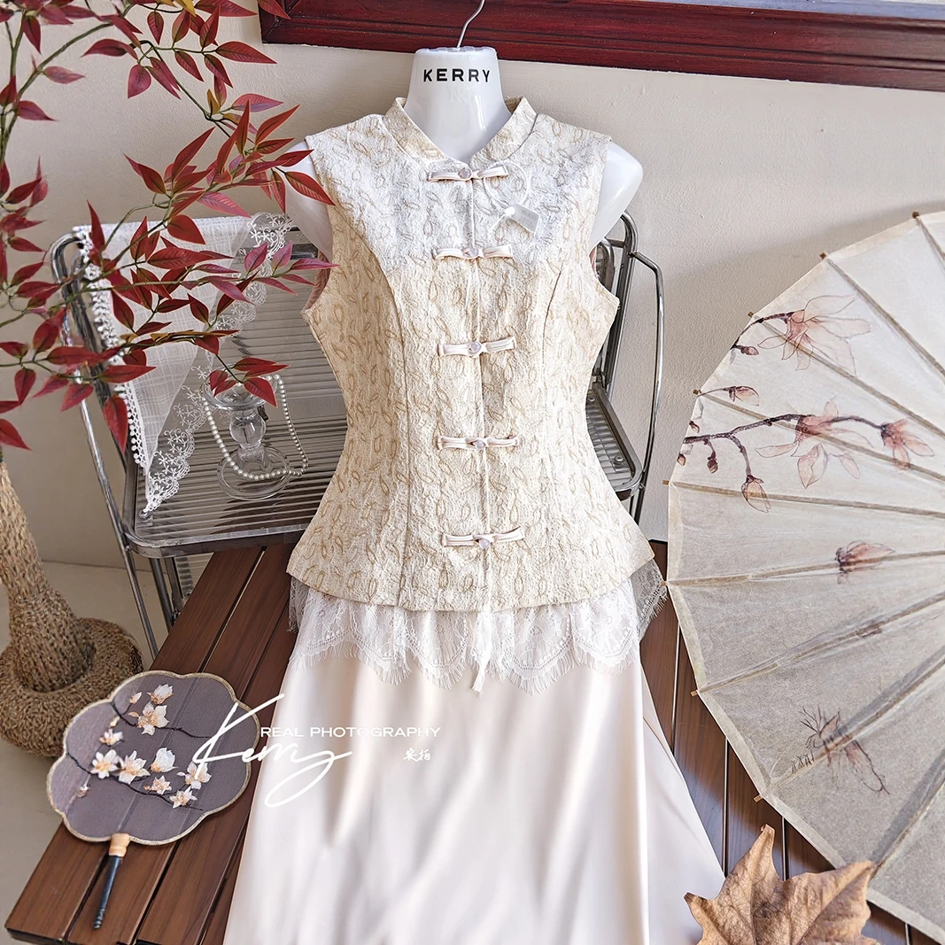 夏日漂亮小套装 【婉约动人】新中式缎面上衣无袖蕾丝背心两件套