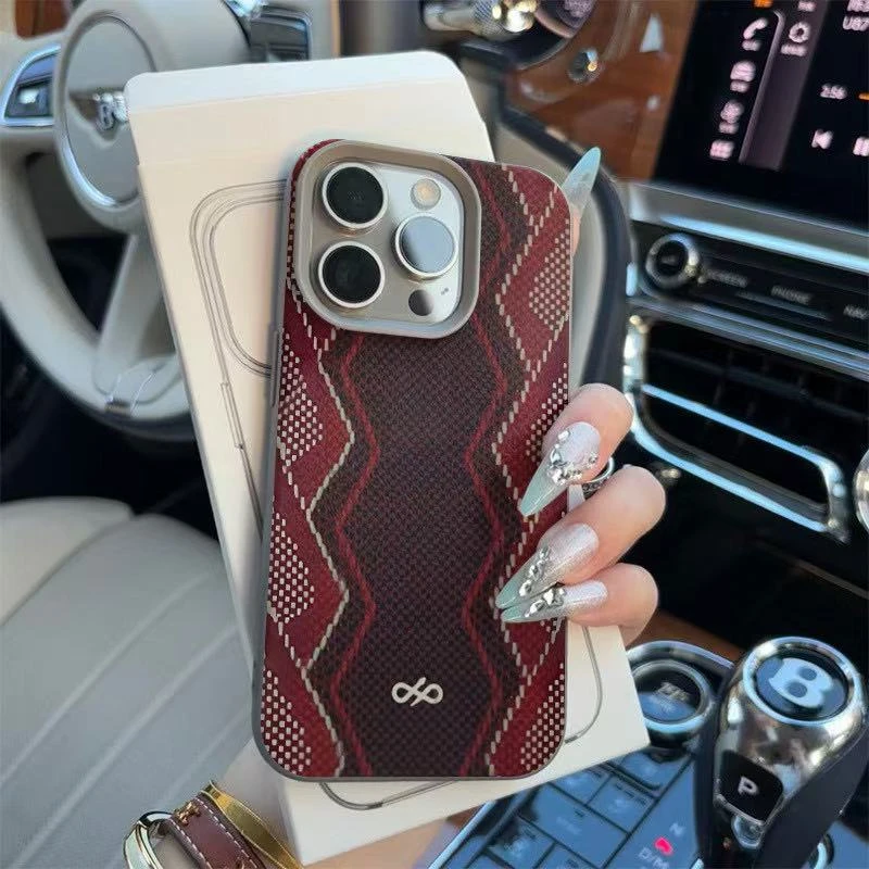 赤色蛇皮纹适用苹果17Promax17手机壳iPhone16皮纹15磨砂14防摔13
