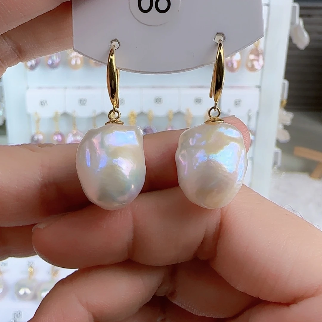 淡水珍珠耳饰未镶嵌