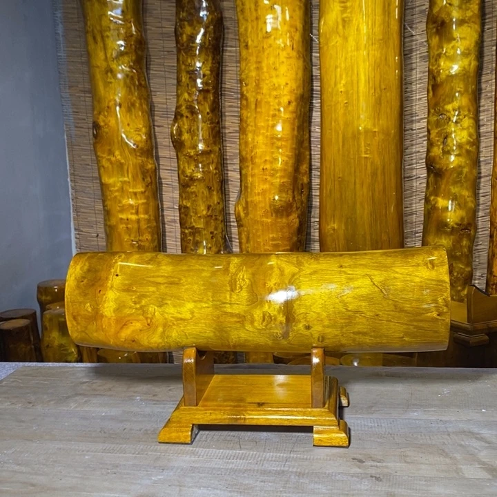 金丝楠东****司四川雅安金丝楠木横财