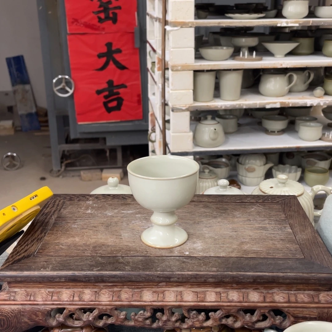 瓷片月白釉新款高足杯