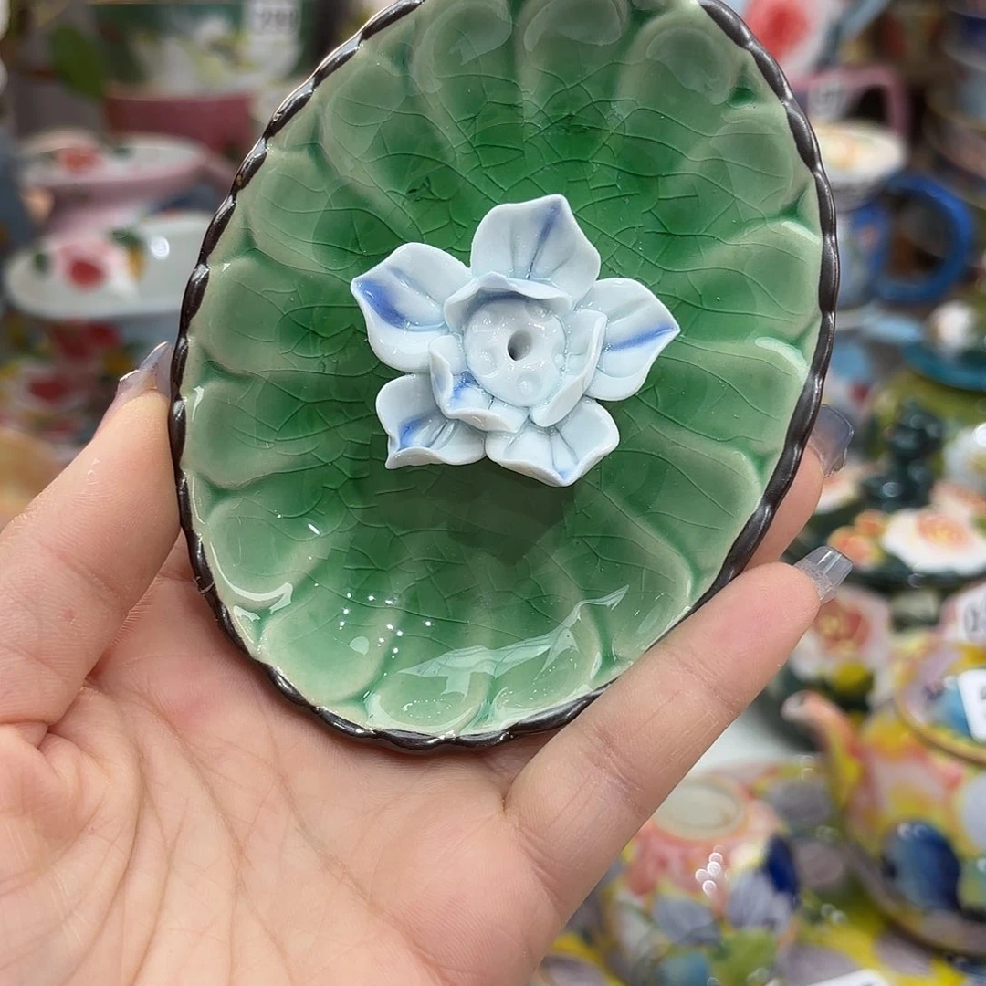 瓷片在干嘛我也要你抱啊哈哈啊你