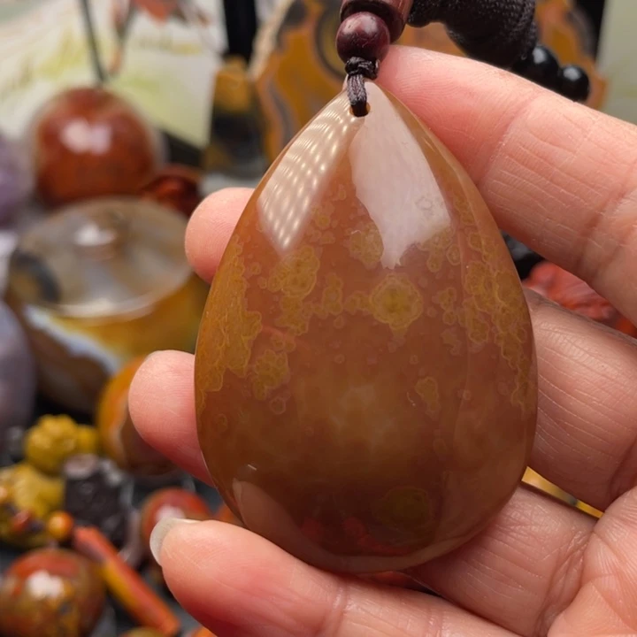 玛瑙/玉髓未镶嵌颈饰