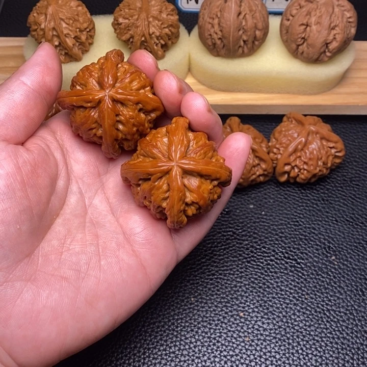 把件文玩核桃朗*奇工艺四棱