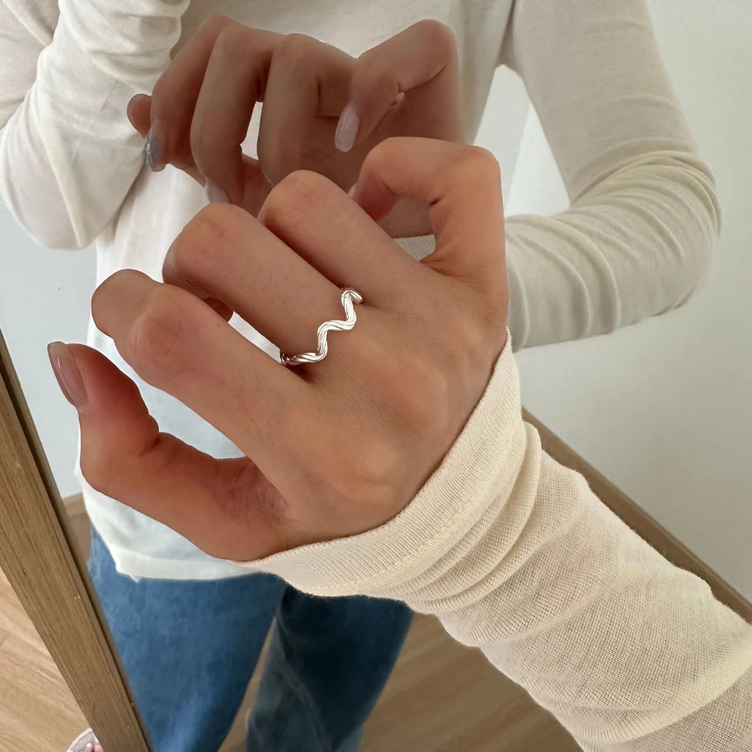 925银戒指 925纯银不规则波浪麻花戒指女简约小众设计时髦个性