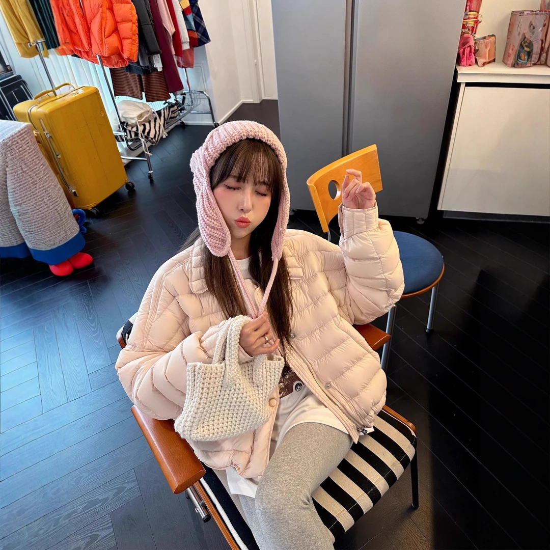 波司登极地联名新国标90白鸭绒轻薄翻领粉色短款羽绒服女20羽绒服