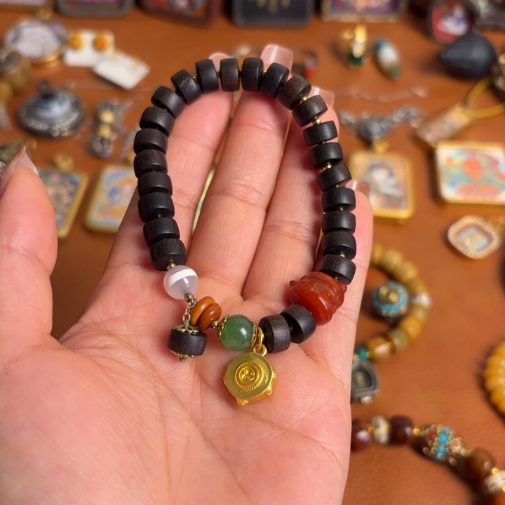 风车木（黑檀木）别****掉手串