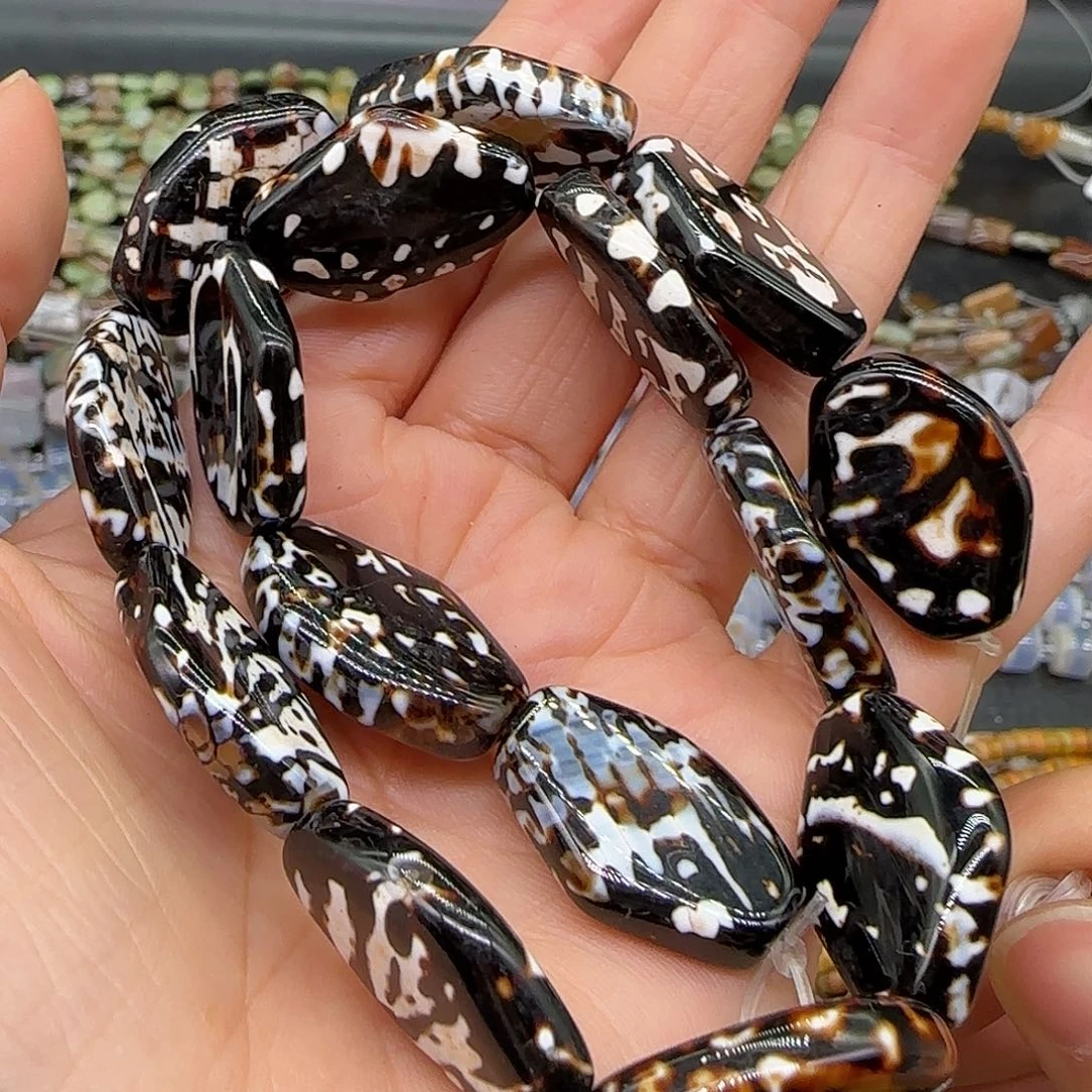 玛瑙/玉髓合金珠宝半成品豹纹玛瑙17mm一条