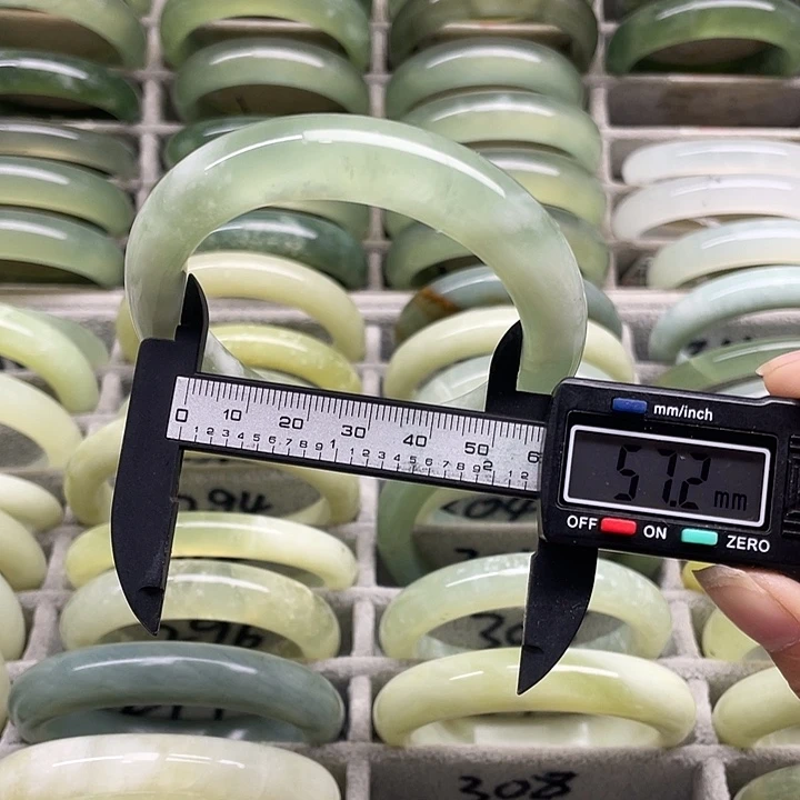未镶嵌蛇纹石玉手镯308