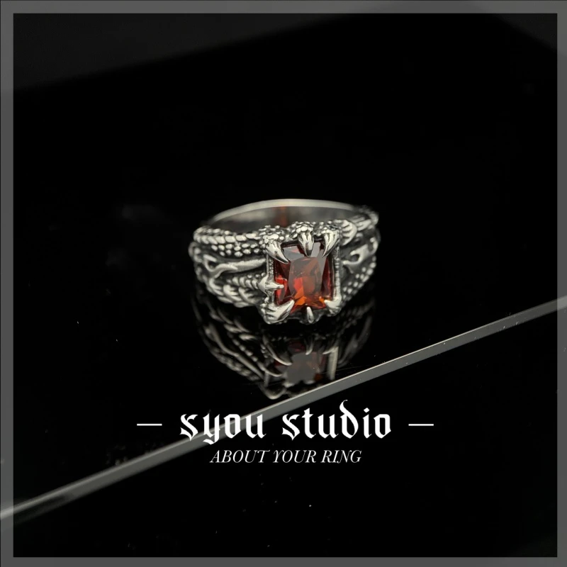 钛钢戒指 龙爪锆石复古指环时尚小众情侣戒指镶嵌复古风轻奢黑色