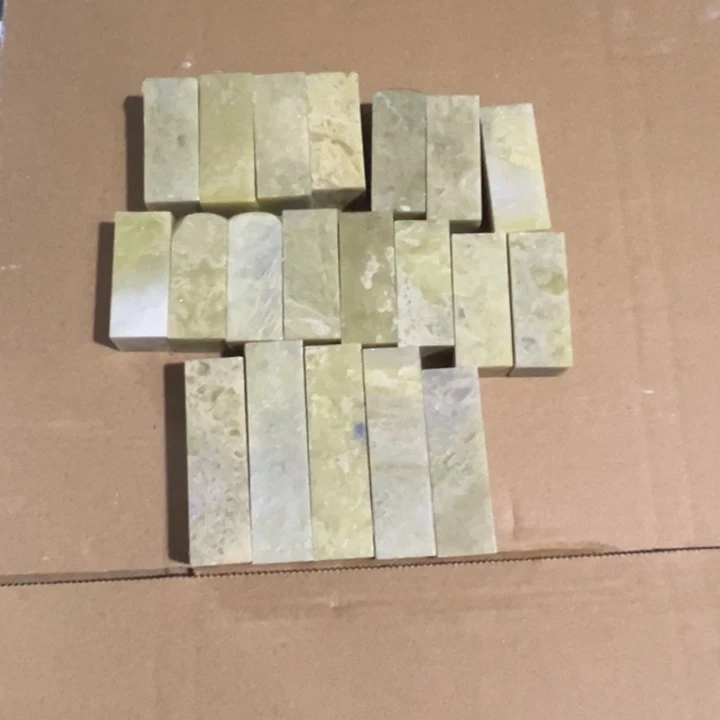 飞***瑜印度石青田封门花冻