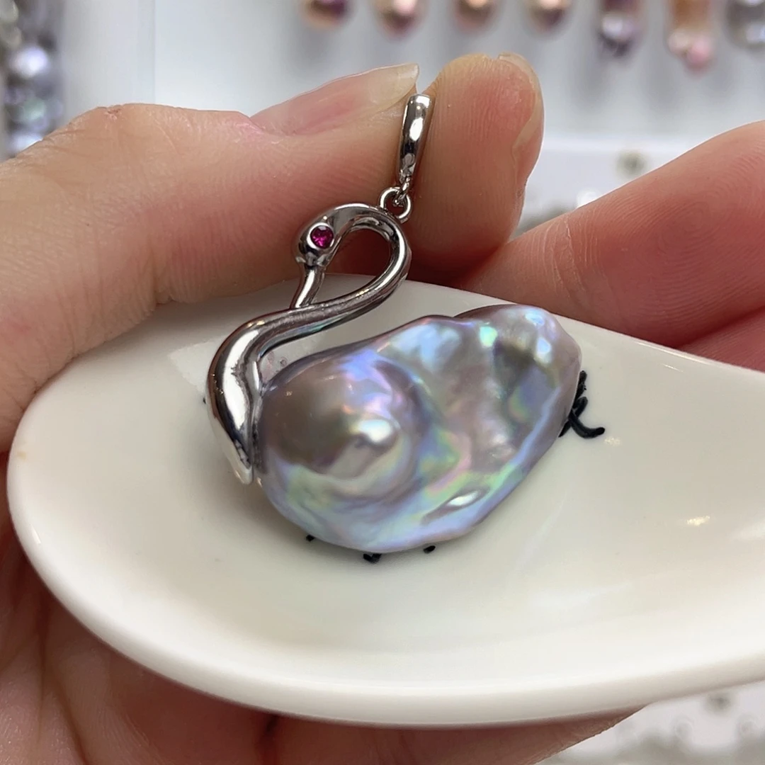 淡水珍珠合金颈饰