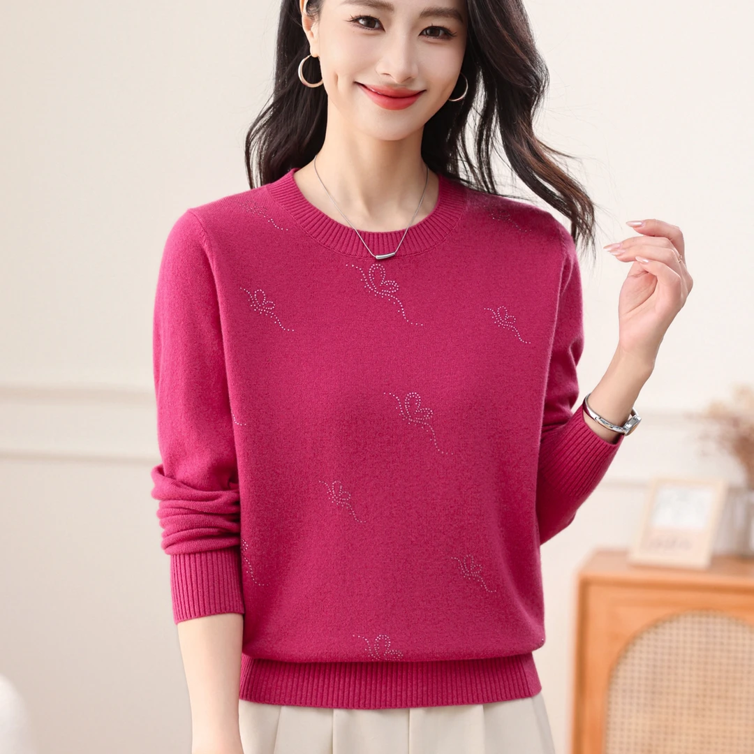 【100%绵羊毛】秋冬新款全羊毛爱心烫钻圆领百搭打底针织衫