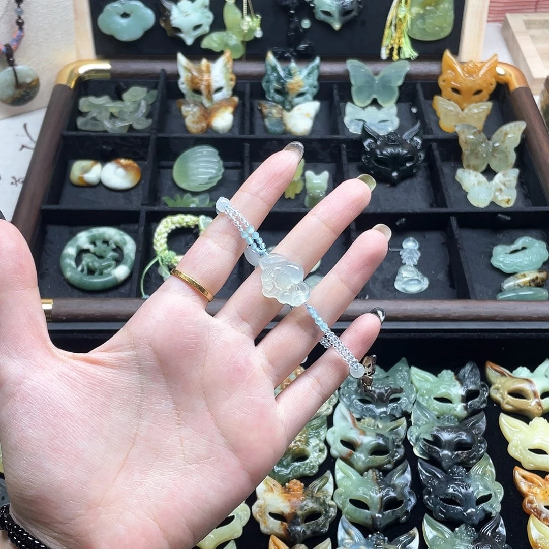 未镶嵌蛇纹石玉颈饰荷花手链不退不换