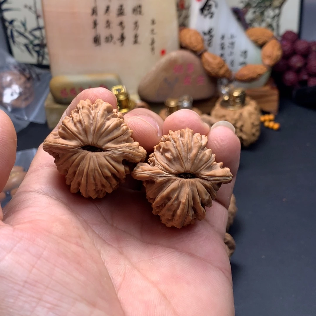 把件文玩核桃四座楼