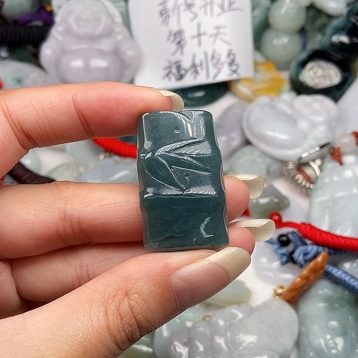 未镶嵌挂件翡翠翡翠