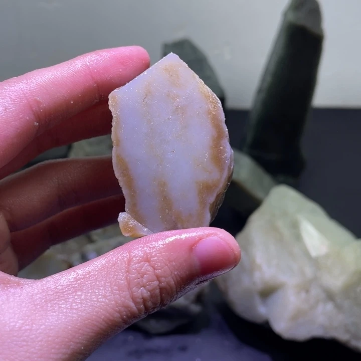 和田玉（糖玉）未镶嵌珠宝半成品